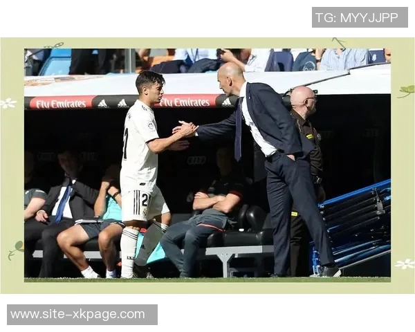 斯帕莱蒂谈冬窗转会策略称满意现有前锋阵容要么赢要么学习